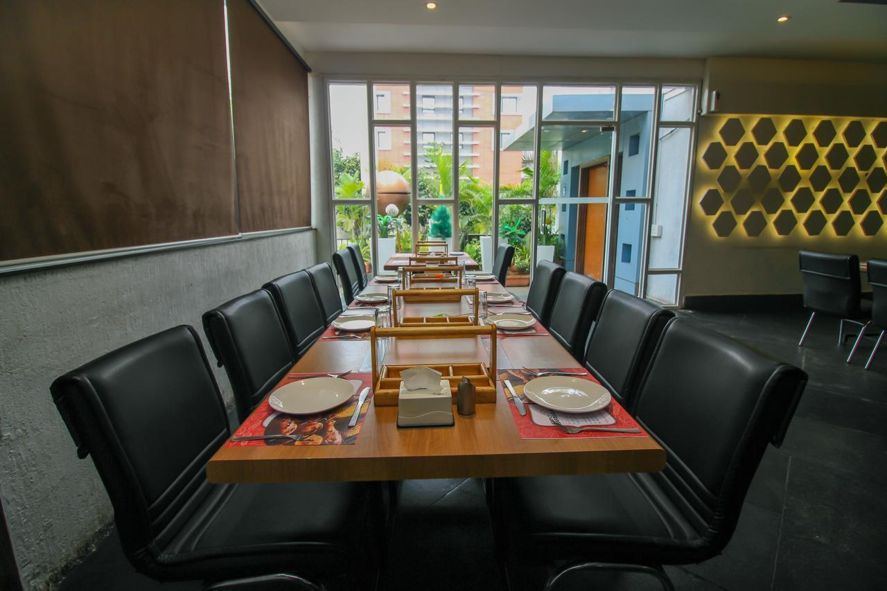 Oyo 24197 Saptaruchi Hotel Pimpri-Chinchwad Luaran gambar