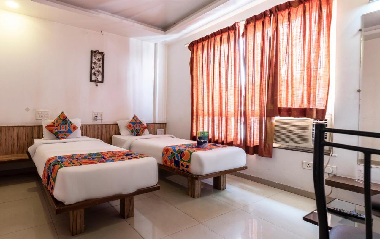 Oyo 24197 Saptaruchi Hotel Pimpri-Chinchwad Luaran gambar