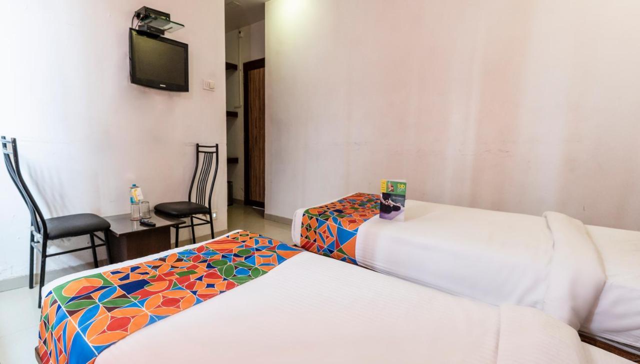 Oyo 24197 Saptaruchi Hotel Pimpri-Chinchwad Luaran gambar