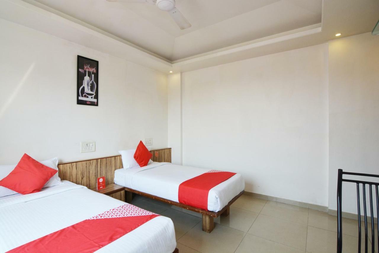 Oyo 24197 Saptaruchi Hotel Pimpri-Chinchwad Luaran gambar