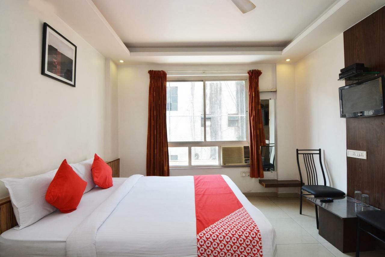 Oyo 24197 Saptaruchi Hotel Pimpri-Chinchwad Luaran gambar
