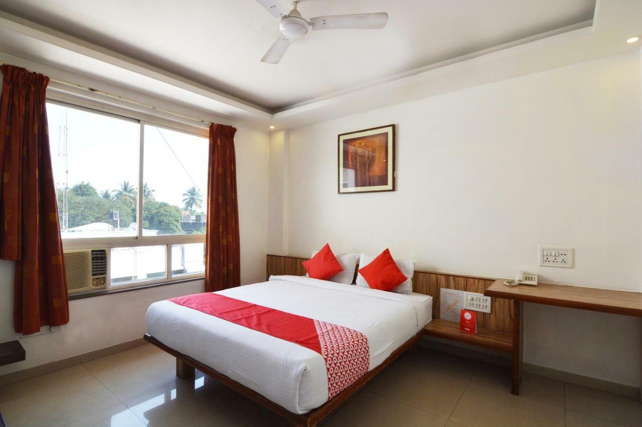 Oyo 24197 Saptaruchi Hotel Pimpri-Chinchwad Luaran gambar